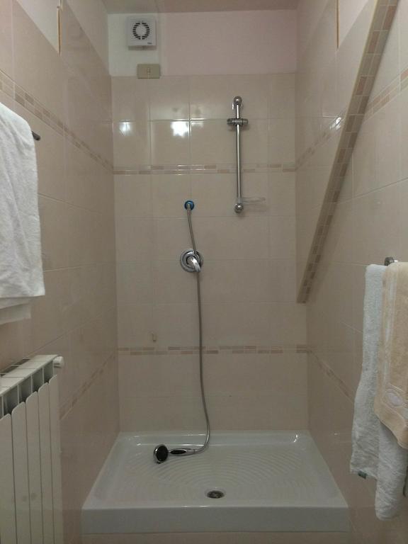 B&B Mirella Città Sant'Angelo Habitación foto